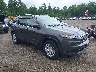 1C4PJMCB8HW****** Salvamento y Destrozados 2017 Jeep Cherokee en Templeton