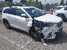5TDKZRFH2JS****** Salvamento y Destrozados 2018 Toyota Highlander en Los Angeles