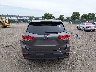 5TDJZRFH5HS****** Wrecked 2017 Toyota Highlander
