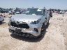 5TDGARAH8NS****** Salvage and Wrecked 2022 Toyota Highlander in Fort Worth North