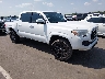 5TFCZ5AN3HX****** Salvamento y Destrozados 2017 Toyota Tacoma en Raleigh