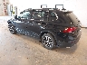 3VV2B7AX7KM****** Salvamento y Reparables 2019 Volkswagen Tiguan en Flint