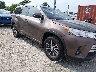 5TDJZRFH2HS****** Salvage and Wrecked 2017 Toyota Highlander in Chicago South