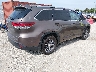 5TDJZRFH2HS****** Salvage and Wrecked 2017 Toyota Highlander in Illinois State