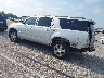1GNSKHKC8HR****** Salvamento y Reparables 2017 Chevrolet Suburban en Indianapolis South