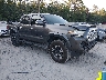 5TFCZ5AN5HX****** Salvamento y Destrozados 2017 Toyota Tacoma en Charleston