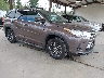 5TDJZRFH0HS****** Salvage and Wrecked 2017 Toyota Highlander in Seattle