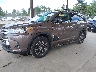 5TDJZRFH0HS****** Salvage and Repairable 2017 Toyota Highlander in Washington State