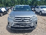 5TDJZRFH2HS****** Destrozados 2017 Toyota Highlander en Estado de Massachusetts