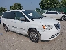 2C4RC1CG7GR****** Salvage and Wrecked 2016 Chrysler Town & Country in Philadelphia