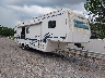 4K0311N28W3****** Salvamento y Destrozados 1998 Monaco RV Mckenzie 5th Whl Travel Trailer en Akron Canton