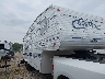 4YDF2752327****** Salvamento y Destrozados 2002 Keystone Keystone en Rec Rides Online Exclusive