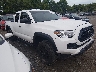 3TYSZ5AN1NT****** Salvage and Wrecked 2022 Toyota Tacoma in Knoxville