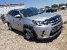 5TDDZRFH4HS****** Salvamento y Destrozados 2017 Toyota Highlander en Wichita