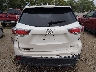5TDJKRFH9GS****** Wrecked 2016 Toyota Highlander
