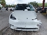 7SAYGDEE2PF****** Salvamento 2023 Tesla Model Y en Estado de Florida