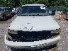 3GNFK16T11G****** Destrozados 2001 Chevrolet Suburban 1500 en Estado de Maryland
