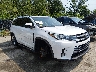 5TDDZRFH2HS****** Salvage and Wrecked 2017 Toyota Highlander in Kansas City