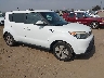 KNDJN2A26F7****** Salvamento y Destrozados 2015 Kia Soul en San Diego