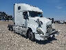 4V4NC9EJ2HN****** Salvage and Wrecked 2017 Volvo VNL in Specialty Division