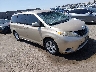5TDKK3DC2BS****** Salvamento y Destrozados 2011 Toyota Sienna en San Diego