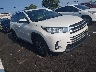 5TDJZRFH0HS****** Salvage and Wrecked 2017 Toyota Highlander in Nashville