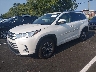 5TDJZRFH0HS****** Used and Repairable 2017 Toyota Highlander in Nashville