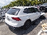 3VV3B7AX9NM****** Salvamento y Destrozados 2022 Volkswagen Tiguan en Estado de Tennessee