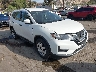 KNMAT2MT9HP****** Salvamento y Destrozados 2017 Nissan Rogue en Fontana