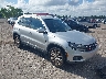 WVGAV7AX3CW****** Salvamento y Destrozados 2012 Volkswagen Tiguan en Tampa North