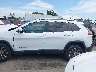 1C4PJLLB8KD****** Reparables 2019 Jeep Cherokee en Estado de Carolina del Norte