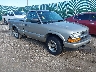 1GCCS145528****** Salvamento y Destrozados 2002 Chevrolet S-10 en South Bend
