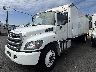5PVNV8JV9H4****** Usados y Reparables 2017 Hino 338 Box Truck en Specialty Division